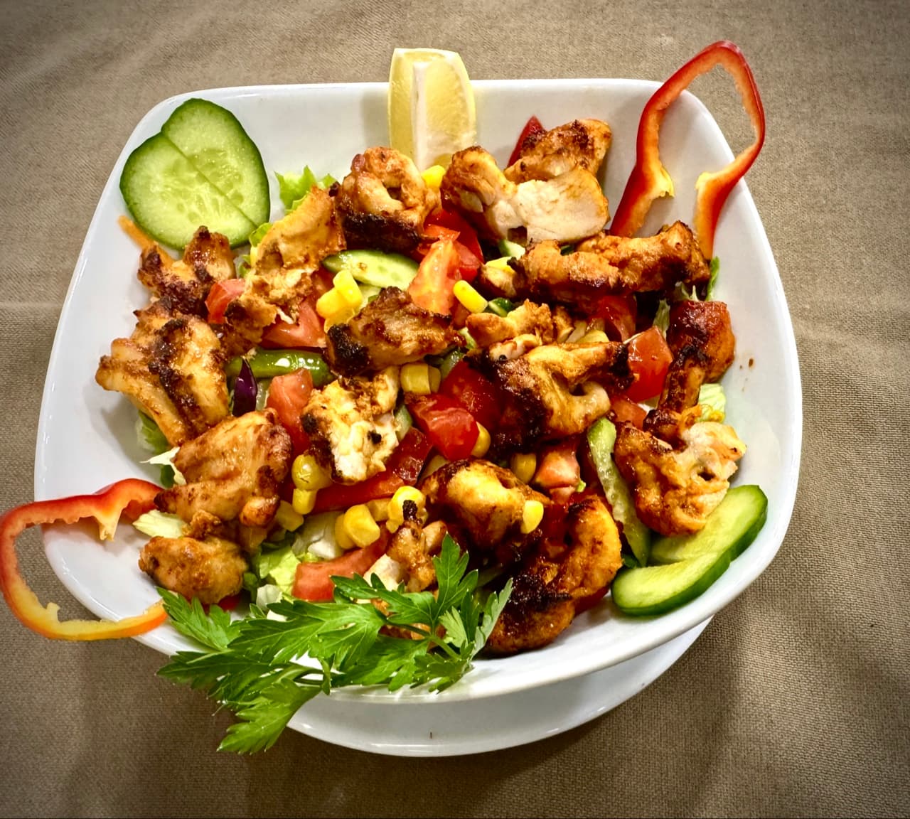 Tavuk Salata
