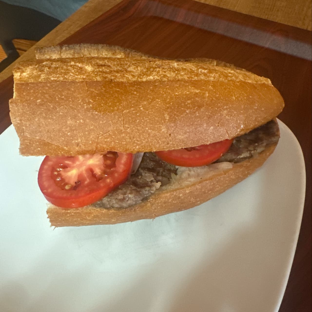 EKMEK ARASI IZGARA KÖFTE