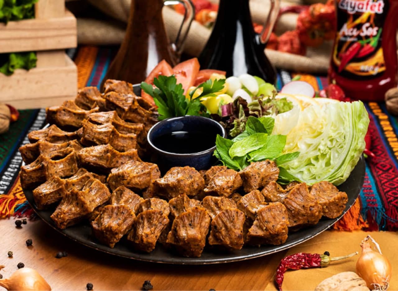 Çiğ Köfte