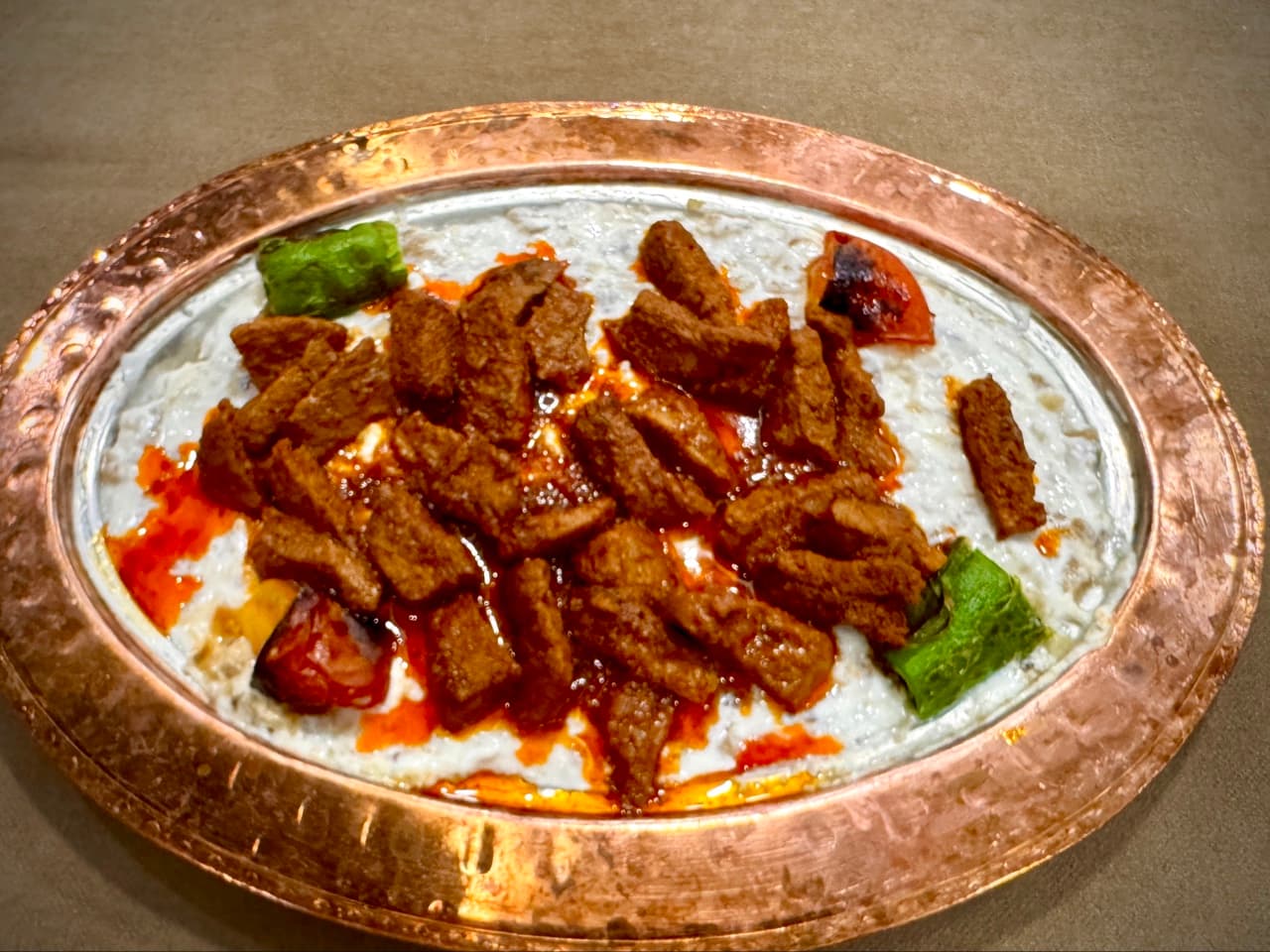 Ali Nazik Kebabı (Etten)