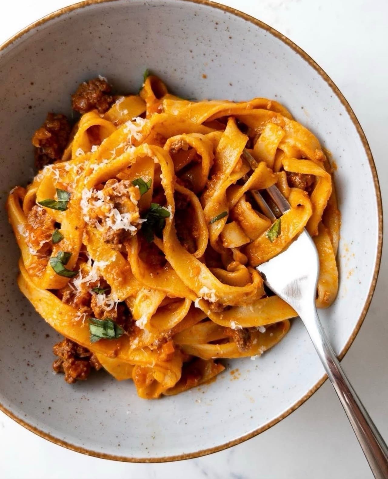 Kıymalı Bolognese Soslu Fettucine