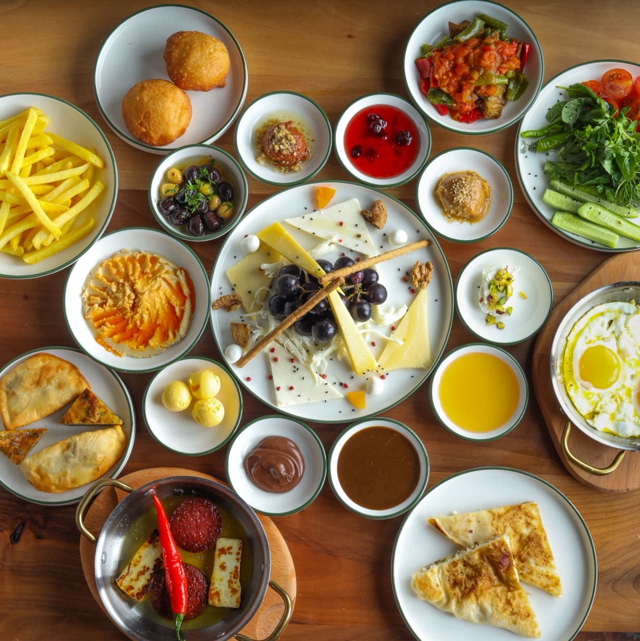 GÜNEYSU BELEDİYESİ SOSYAL TESİSLERİ menu