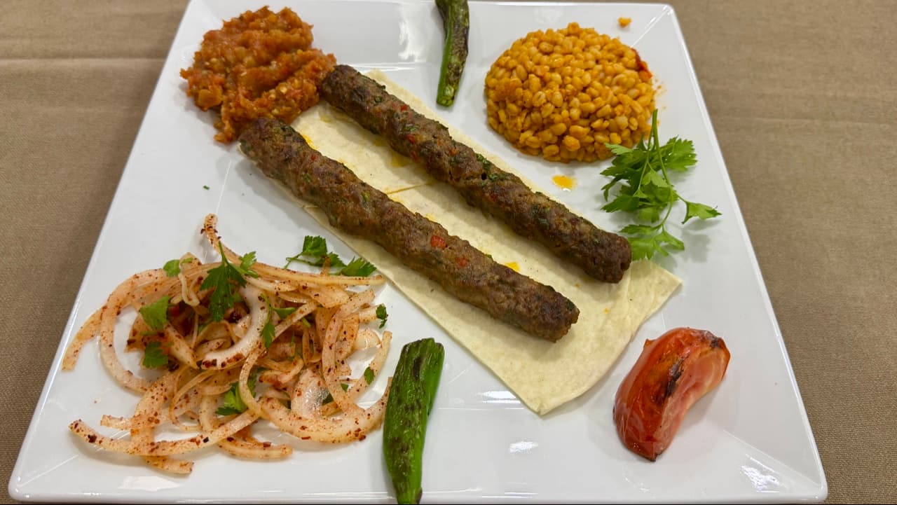 Güve Spesiyal Kebap